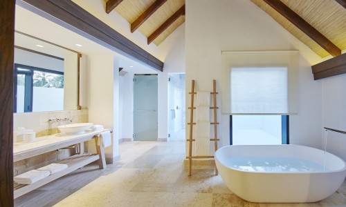 Maalifushi Water Villa